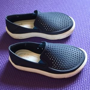 Crocs Citilane Roca Size 9